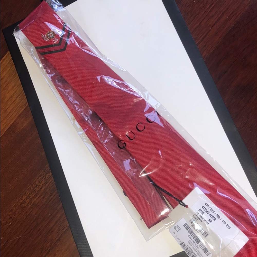NWT men’s Gucci tie